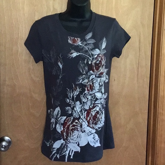 New Pinkberry Floral Gray Top🔥Reduced Price🔥 - Picture 8 of 8